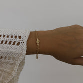 צמיד הולבוש בציפוי זהב