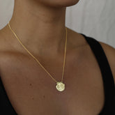 שרשרת ונאו מיני בציפוי זהב