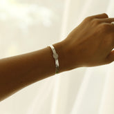 צמיד אושן קשיח