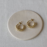 עגילי טאו בציפוי זהב