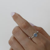 טבעת מיני בלה - מון סטון