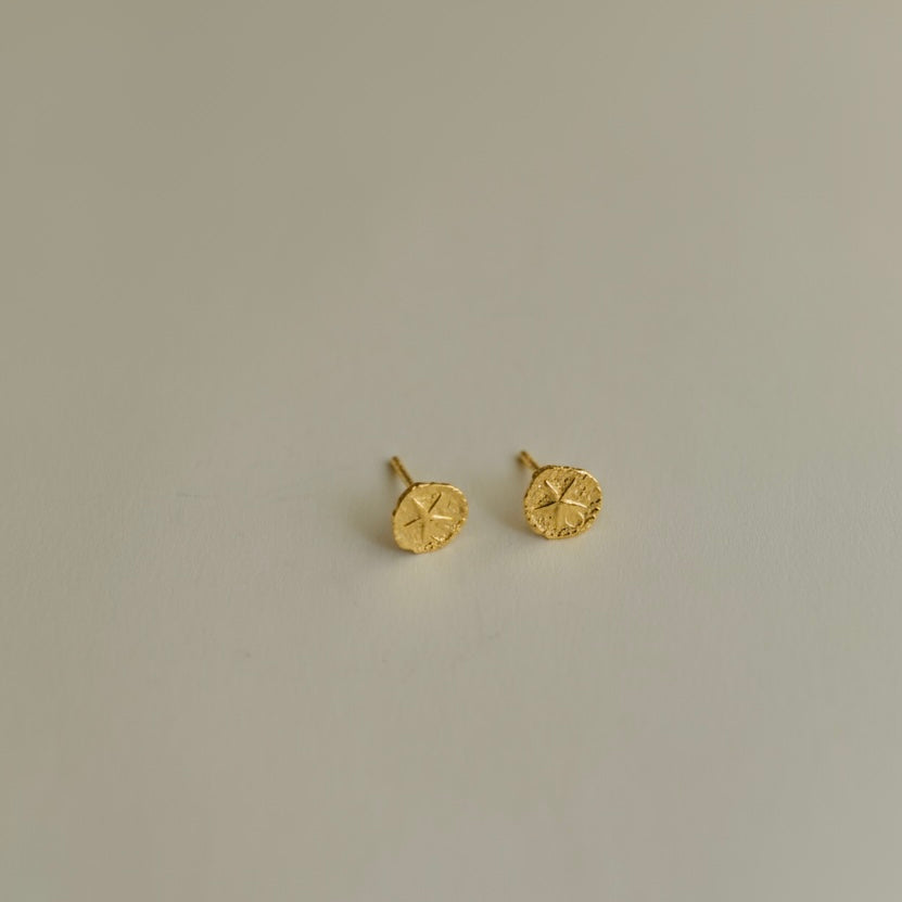 עגלי אושן בציפוי זהב