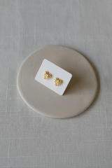 עגילי לב מרוקע בציפוי זהב