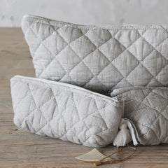 קלמר גדול/ תיק רחצה קוילט  60