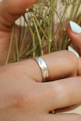 טבעת גואטמלה משובצת טופז כחול